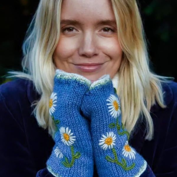 The Hat Shop Ladies Pachamama Daisy Chain Wool Handwarmers
