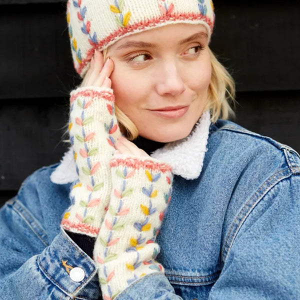 The Hat Shop Ladies Pachamama Kylemore Handwarmers
