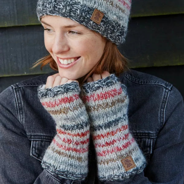 Ladies Pachamama Langtang Handwarmers 'Red Earth'