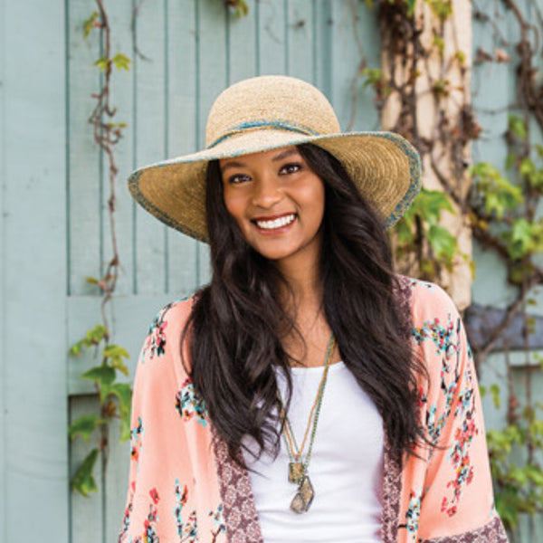 The Hat Shop Ladies Wallaroo 'Camille' Sun Hat Lifestyle