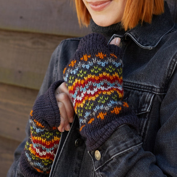 The Hat Shop Ladies Pachamama Clifden Lined Wool Handwarmers Charcoal