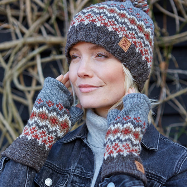 The Hat Shop Pachamama Elgin Wool Handwarmers grey