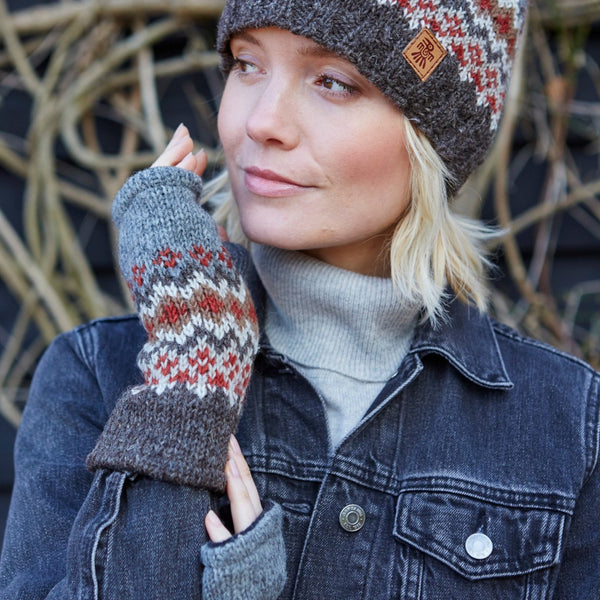 The Hat Shop Pachamama Elgin Wool Handwarmers grey
