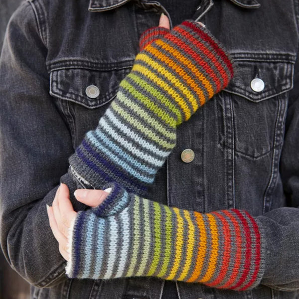 The Hat Shop Ladies Pachamama Vancouver Lined Wool Wristwarmers