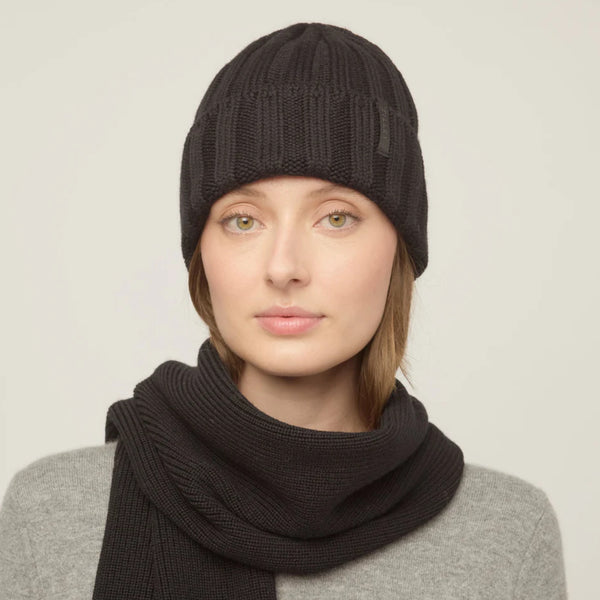 The Hat Shop Tilley Chunky Ribbed Merino Wool Beanie Black