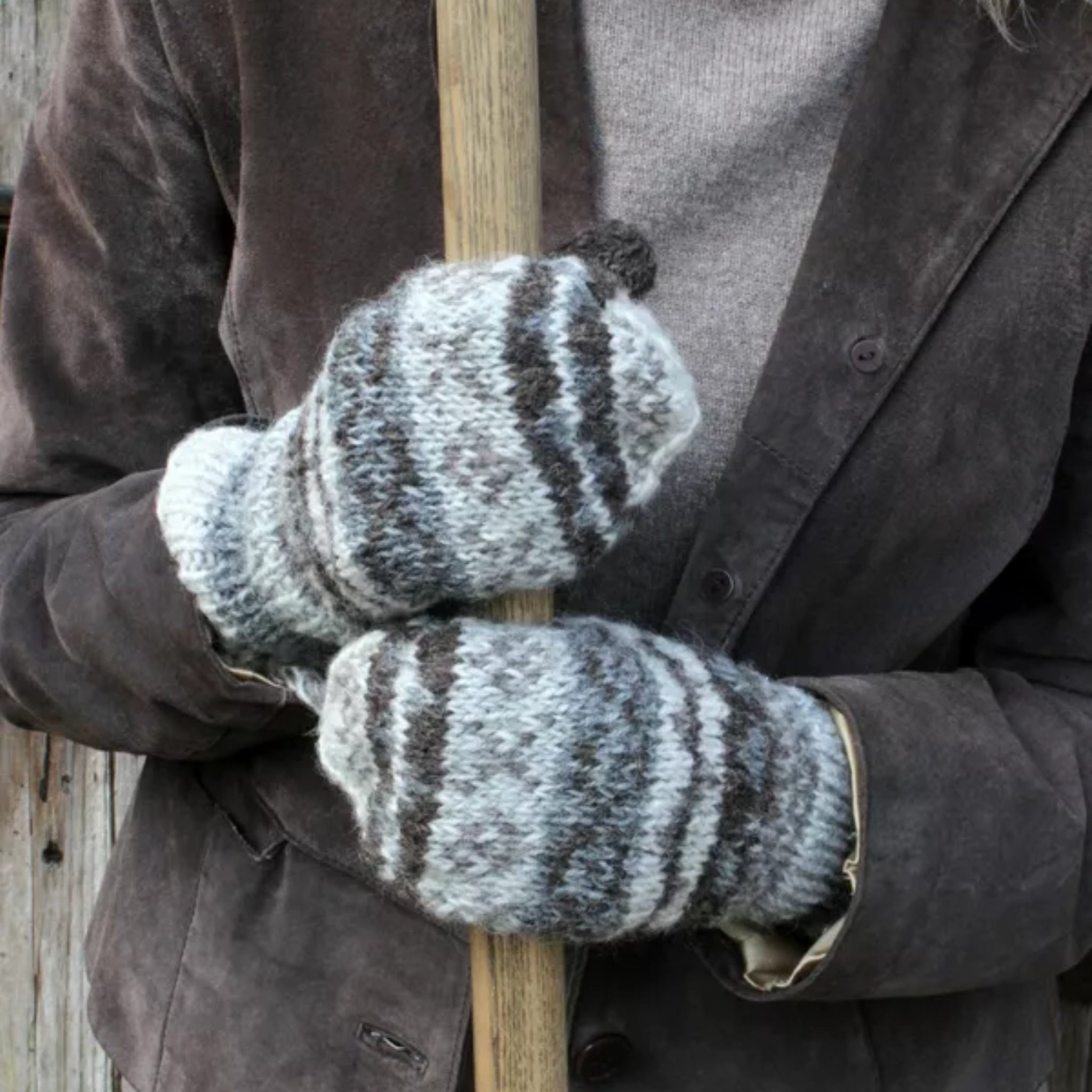 The Hat Shop Ladies Pachamama Finisterre Lined Wool Mittens 'Natural' 