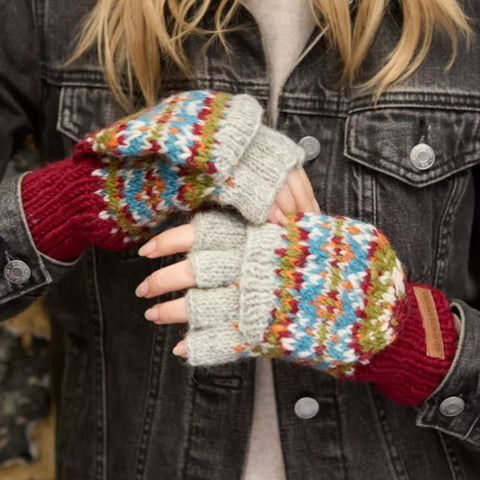 The Hat Shop Pachamama Iona Glove/Mitts Burgundy