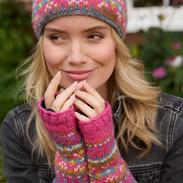 The Hat Shop Pachamama Iona Handwarmer Pink