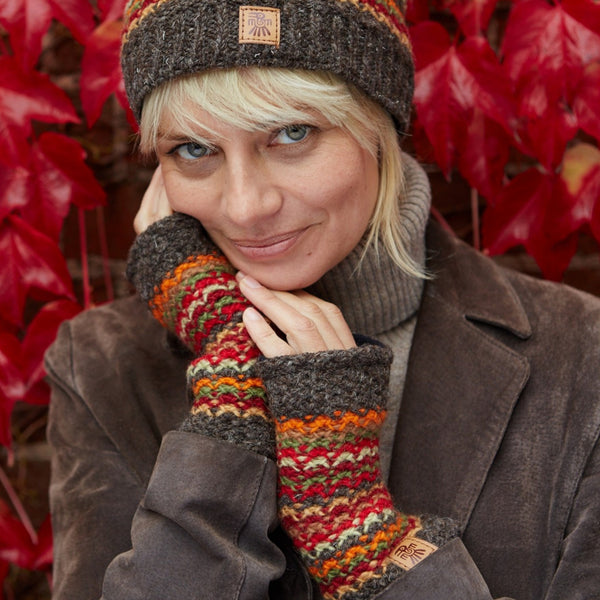 The Hat Shop Ladies Pachamama Holkham Lined Wool handwarmers Earth